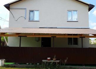 Продам дом, 185 м2, посёлок Красногвардеец, Первомайская улица