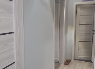 2-комнатная квартира на продажу, 60 м2, посёлок Красное Поле, улица Белопольского, 3