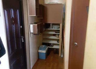 Продается 3-комнатная квартира, 59.9 м2, Кировск, улица Советской Конституции, 24