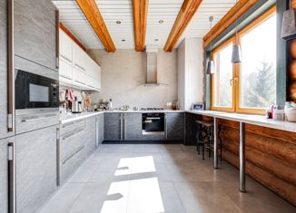 Продается дом, 419.2 м2, деревня Аносино, Троицкая улица, 10