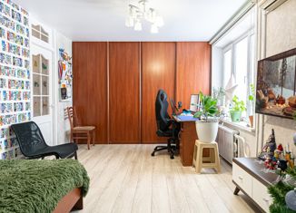 Продажа 3-ком. квартиры, 63.6 м2, Москва, улица Корнейчука, 36, улица Корнейчука