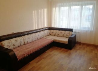 Двухкомнатная квартира на продажу, 54 м2, Альметьевск, улица Гафиатуллина, 70