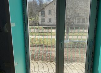 Продается двухкомнатная квартира, 43.4 м2, Сланцы, улица Свердлова, 17