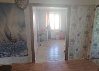 Продам четырехкомнатную квартиру, 68.6 м2, посёлок городского типа Лучегорск, 4-й микрорайон, 29