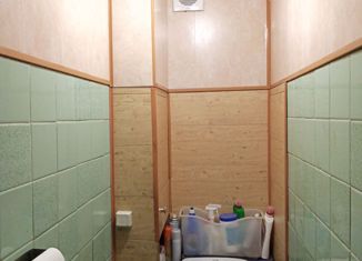 Продам двухкомнатную квартиру, 44.8 м2, Шарыпово, 2-й микрорайон, 1/3