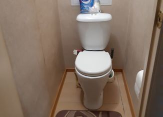 Продаю 3-ком. квартиру, 57.4 м2, Полярный, улица Видяева, 9