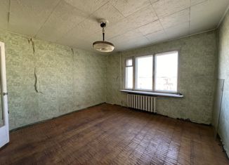 Продается 3-комнатная квартира, 64 м2, Екатеринбург, улица Металлургов, 10А