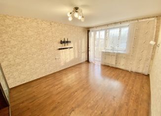 Продам 3-ком. квартиру, 61.5 м2, Ярославль, Дружная улица, 1, район Дядьково