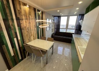 Продается 2-комнатная квартира, 55.6 м2, Энгельс, Красноармейская улица, 88А