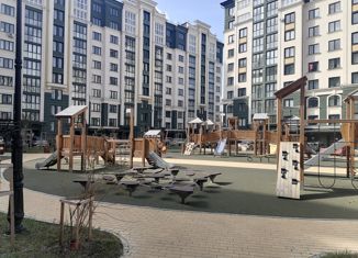 Продажа двухкомнатной квартиры, 63.4 м2, Зеленоградск, Окружная улица