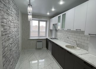 Продаю 1-комнатную квартиру, 40 м2, Йошкар-Ола, улица Йывана Кырли, 33А, микрорайон Дружный