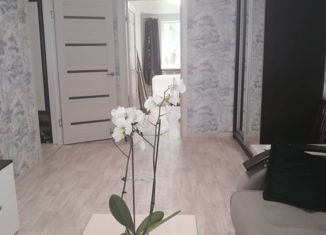 Продам 2-комнатную квартиру, 46.2 м2, Тутаев, Комсомольская улица, 57