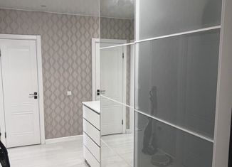 Двухкомнатная квартира на продажу, 61.4 м2, Мурино, ЖК Тридевяткино Царство, улица Шоссе в Лаврики, 85