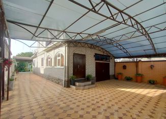 Продается дом, 203.4 м2, Будённовск, Революционная улица