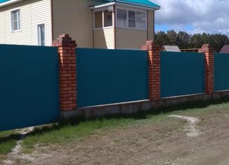 Продается дом, 200 м2, поселок Метлино, улица Белинского, 40