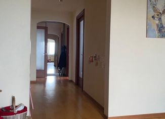 Продажа 4-комнатной квартиры, 108 м2, Москва, улица Академика Пилюгина, 8к1, метро Новые Черёмушки