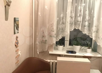 Продаю 2-ком. квартиру, 60 м2, Новосибирск, Весенняя улица, 18, Весенняя улица