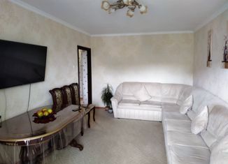 Продаю 3-комнатную квартиру, 70 м2, Бахчисарай, улица Мира, 16