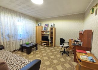 Двухкомнатная квартира на продажу, 43.3 м2, Менделеевск, улица Химиков, 3