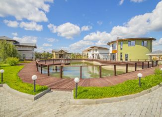 Продается дом, 959 м2, село Горный Щит, Уланская улица