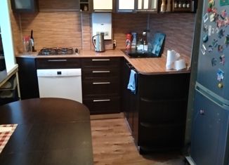 3-комнатная квартира в аренду, 60 м2, Сыктывкар, улица Красных Партизан, 42