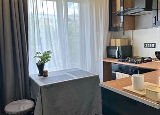 Продается 2-комнатная квартира, 44 м2, Москва, улица Садовники, 10к1, метро Коломенская