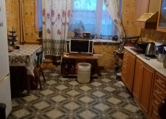 Продается двухкомнатная квартира, 72 м2, деревня Черняково, Сухонская улица, 47