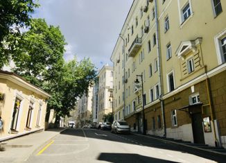 Продам 3-комнатную квартиру, 72.1 м2, Москва, Колокольников переулок, 6с1, Мещанский район