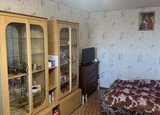 Продаю 2-ком. квартиру, 43.3 м2, Уссурийск, Ленинградская улица, 16