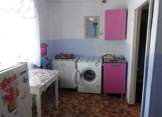 Продаю трехкомнатную квартиру, 46 м2, Пермский край, улица 1 Мая, 1