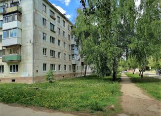 Продажа 4-комнатной квартиры, 62.2 м2, Отрадный, улица Сабирзянова, 32