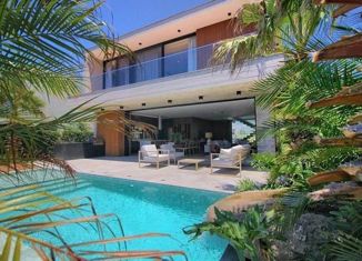 Продаю дом, 290 м2, Сочи, микрорайон Центральный, Первомайская улица, 4А