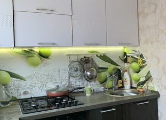 3-ком. квартира на продажу, 63.5 м2, посёлок городского типа имени Морозова, Ладожская улица, 43