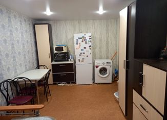 Сдача в аренду 1-ком. квартиры, 20 м2, Тобольск, 4-й микрорайон, 35А