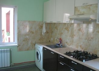 Сдается комната, 100 м2, Севастополь, улица Героев Севастополя, 47