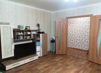 Продам 3-ком. квартиру, 65 м2, Нижнекамск, проспект Вахитова, 4