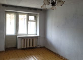 Продам 1-комнатную квартиру, 31 м2, Чебаркуль, улица Карпенко, 13А