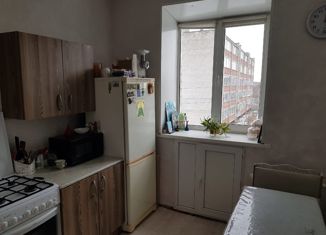 Продам 2-комнатную квартиру, 42 м2, Учалы, Уйский переулок, 4