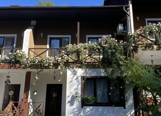 Продается таунхаус, 175 м2, село Верхний Юрт, улица Абовяна, 2