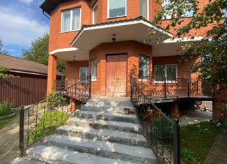 Дом на продажу, 384 м2, село Красный Путь