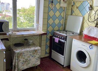 3-ком. квартира на продажу, 52 м2, Симферополь, Баррикадная улица, 70, Центральный район