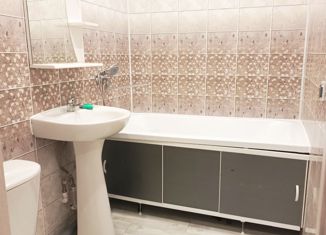 Продажа 3-ком. квартиры, 50 м2, Железногорск, улица Королёва, 9