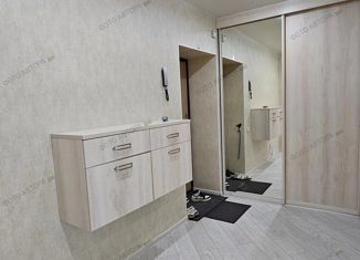 Продам 2-ком. квартиру, 74.3 м2, Коми, проспект Ленина, 50