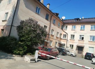 Продается трехкомнатная квартира, 64.8 м2, Петрозаводск, район Зарека, проспект Александра Невского, 11