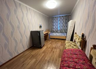 Продам однокомнатную квартиру, 30 м2, Азнакаево, улица Булгар, 30