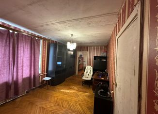 Продам 3-комнатную квартиру, 63 м2, Москва, улица Головачёва, 7к2, район Люблино