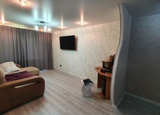 Продам 2-ком. квартиру, 40.6 м2, село Покровка, Октябрьская улица, 23