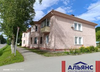 Продам двухкомнатную квартиру, 49.5 м2, посёлок городского типа Кавалерово, улица Арсеньева, 92