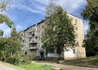 Продам трехкомнатную квартиру, 62.1 м2, Артём, улица Кирова, 72