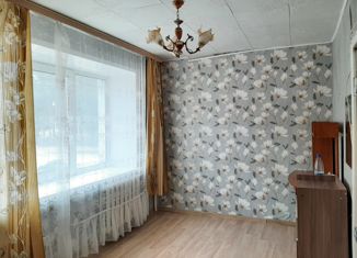 Продам 2-ком. квартиру, 23.3 м2, Волжск, улица Дружбы, 16к1